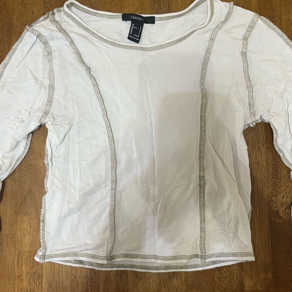 White long sleeve green threaded shirt